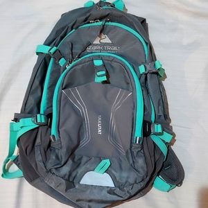 OZARK TRAIL hiking backpack